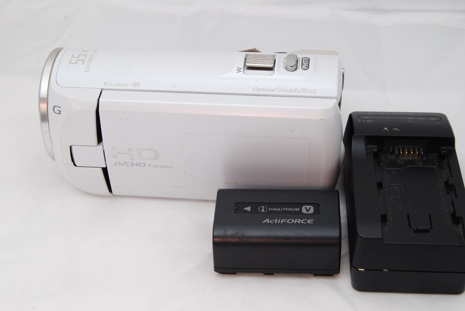 良品 ★ SONY HDR-CX390 プレミアムホワイト ビデオカメラ