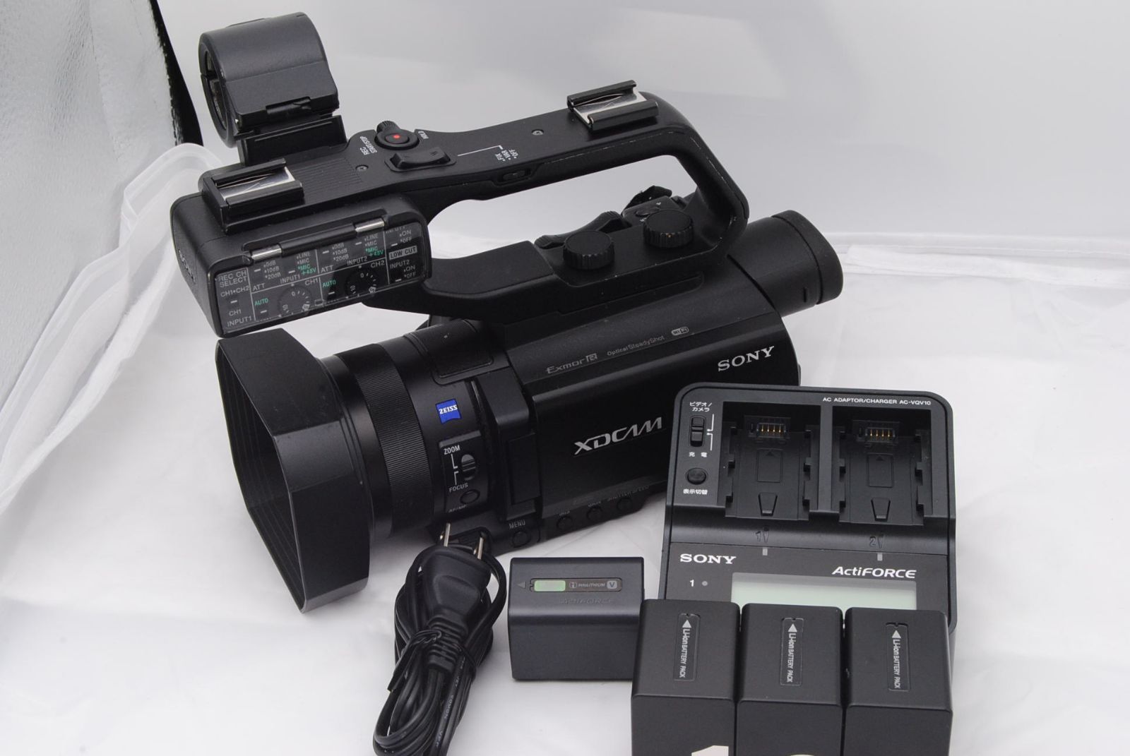 美品 ★ Sony PXW-X70 デジタルビデオカメラ