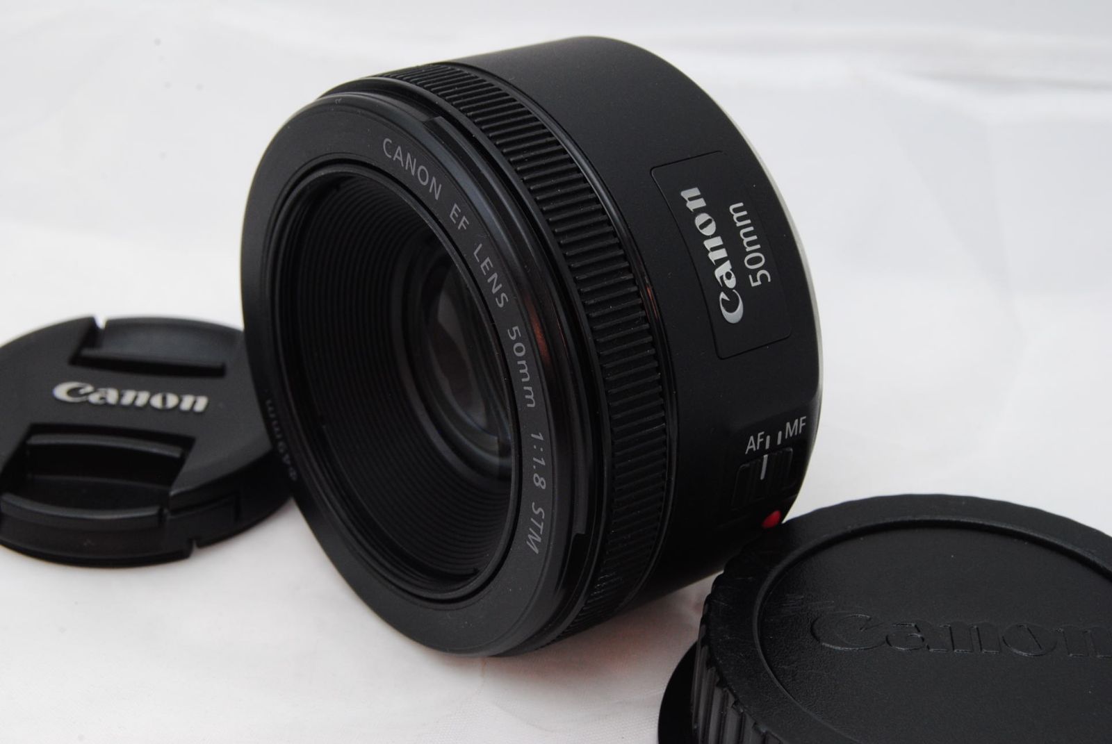 新品級 ★ Canon 単焦点レンズ EF50mm F1.8 STM フルサイズ対応 13,870円