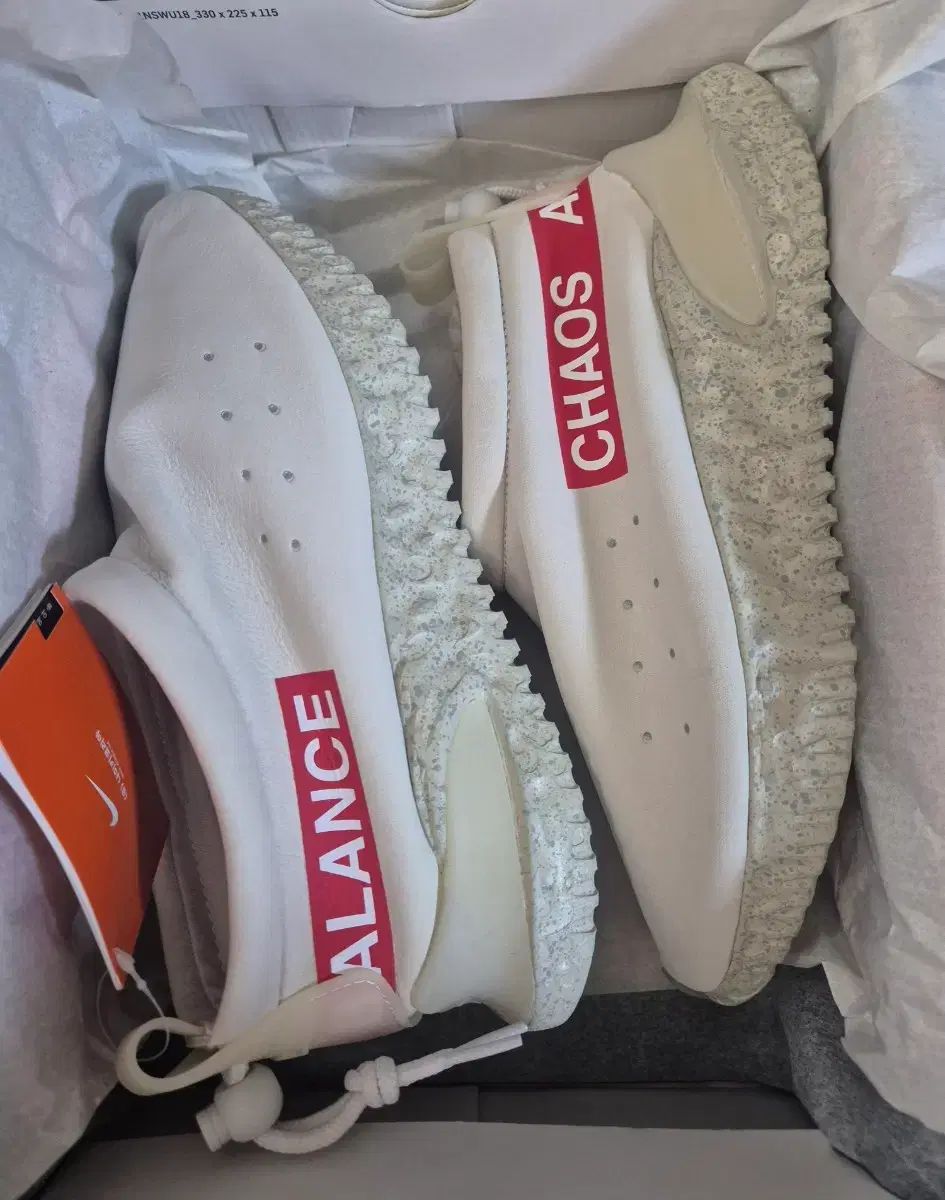 (新品) NIKE x UNDERCOVER moc フロー SP ライト ボーン