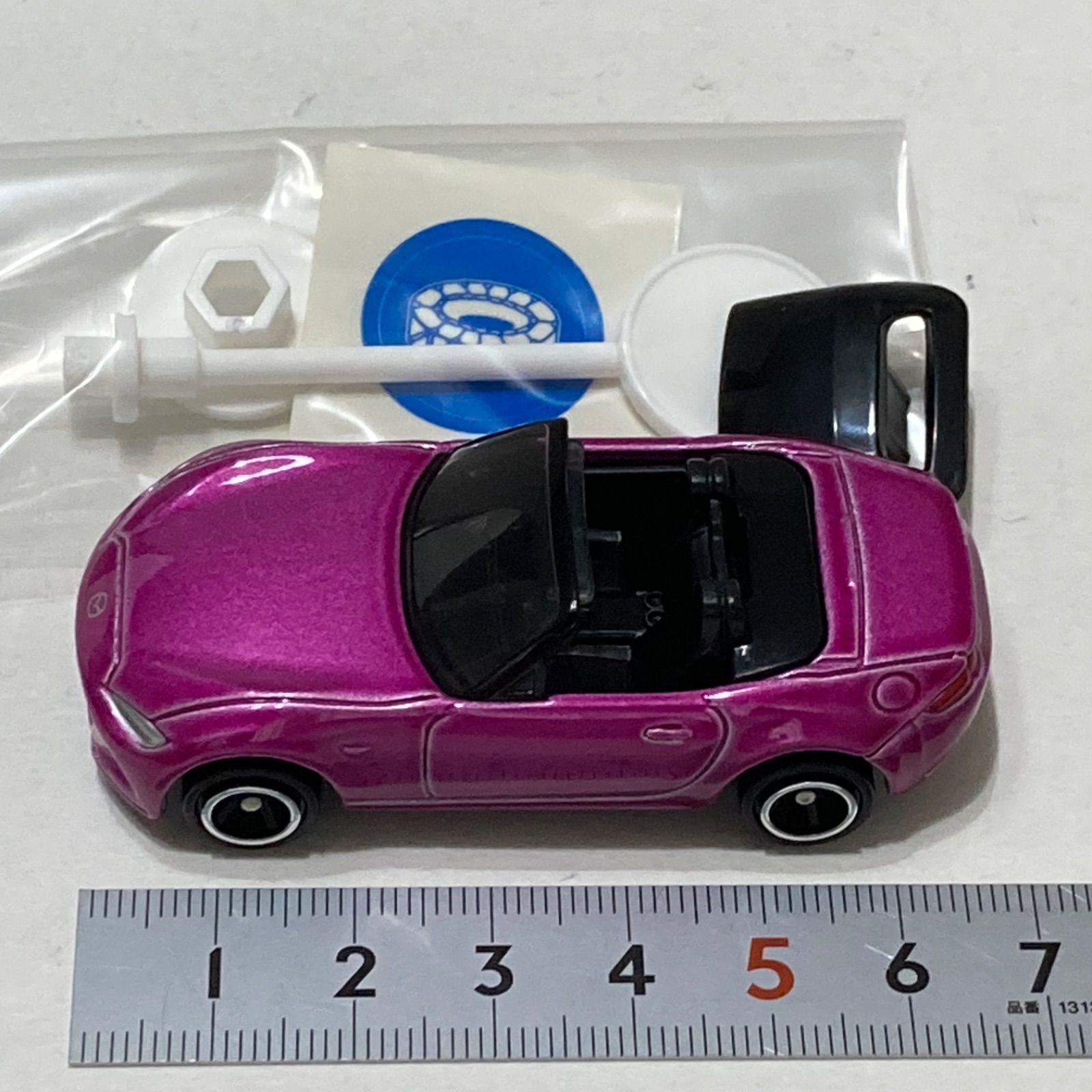 トミカ】マツダ ロードスター／ パープル(紫) 未使用（検品開封のみ