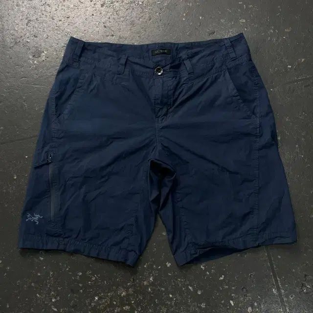 36 ARC'TERYX アークテリクス ハーフパンツ