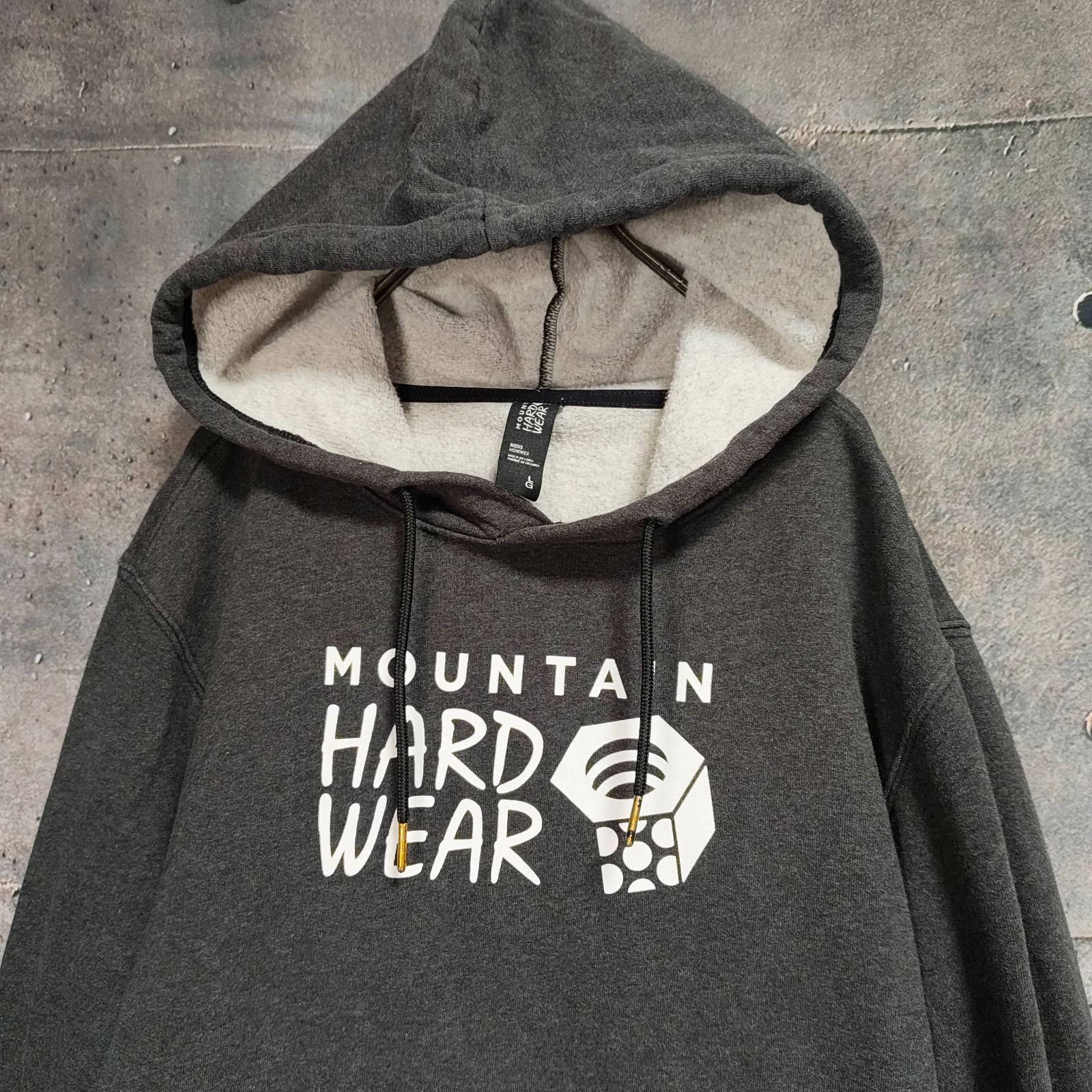 MOUNTAIN HARDWEAR Modern Archive マウンテンハードウェア スウェット 