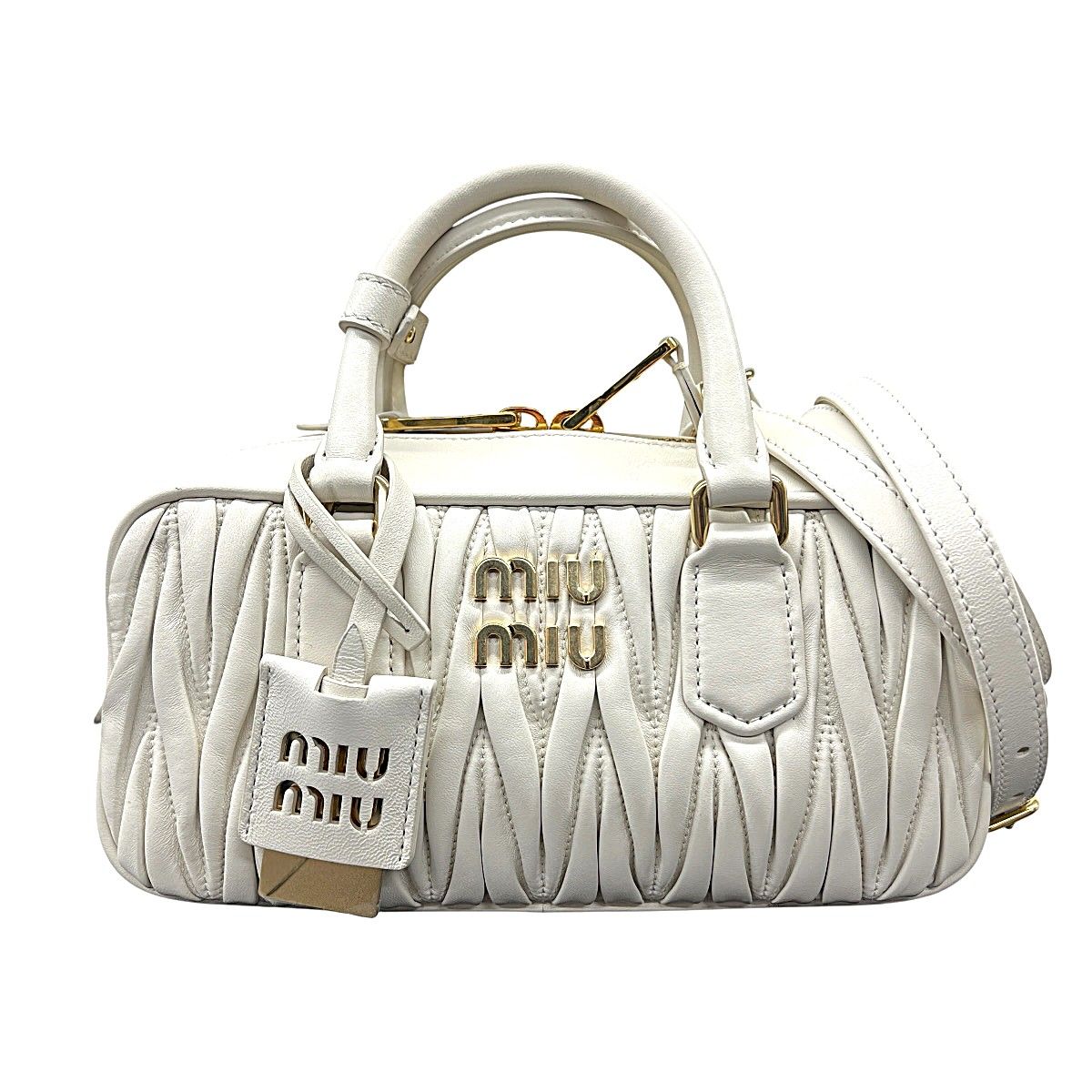 6/9価格改定】miumiu 現行品 極美品 ミュウミュウ MATELASSE