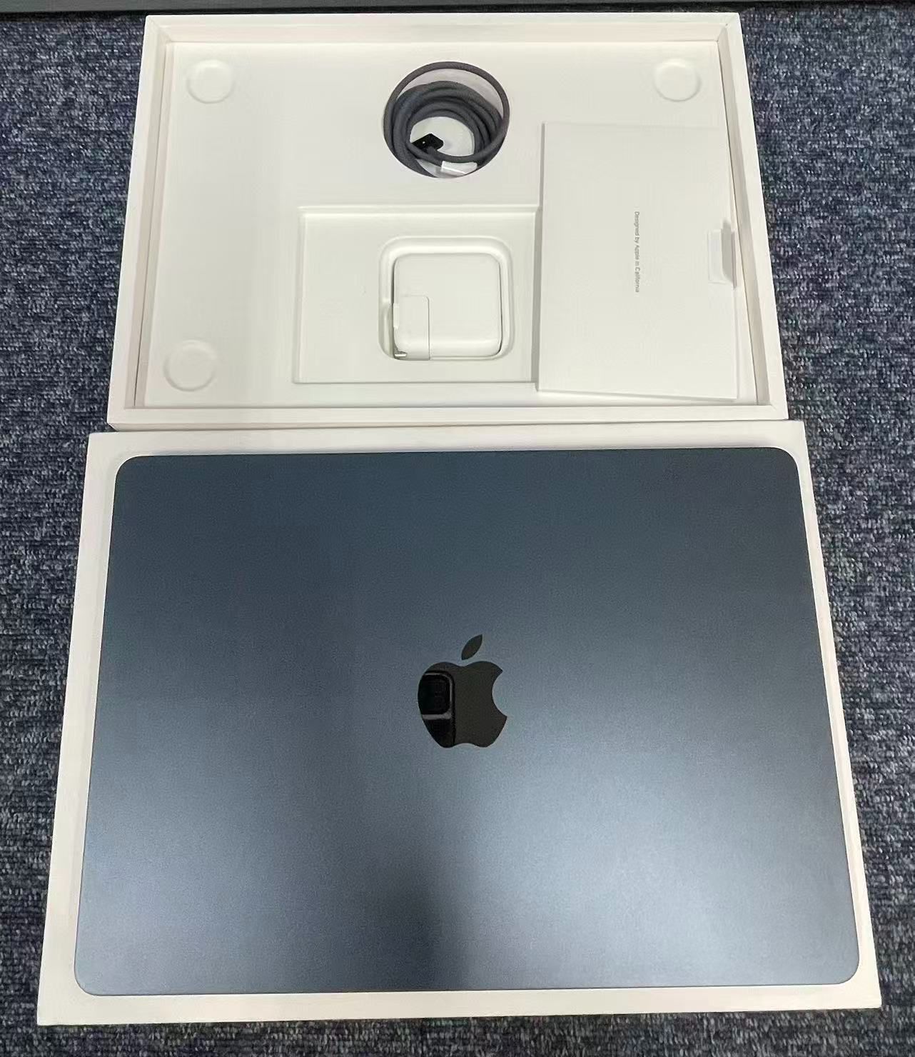 MacBook Air 13インチ 2025 M4 16GB 256GB MW123J/A ミッドナイト