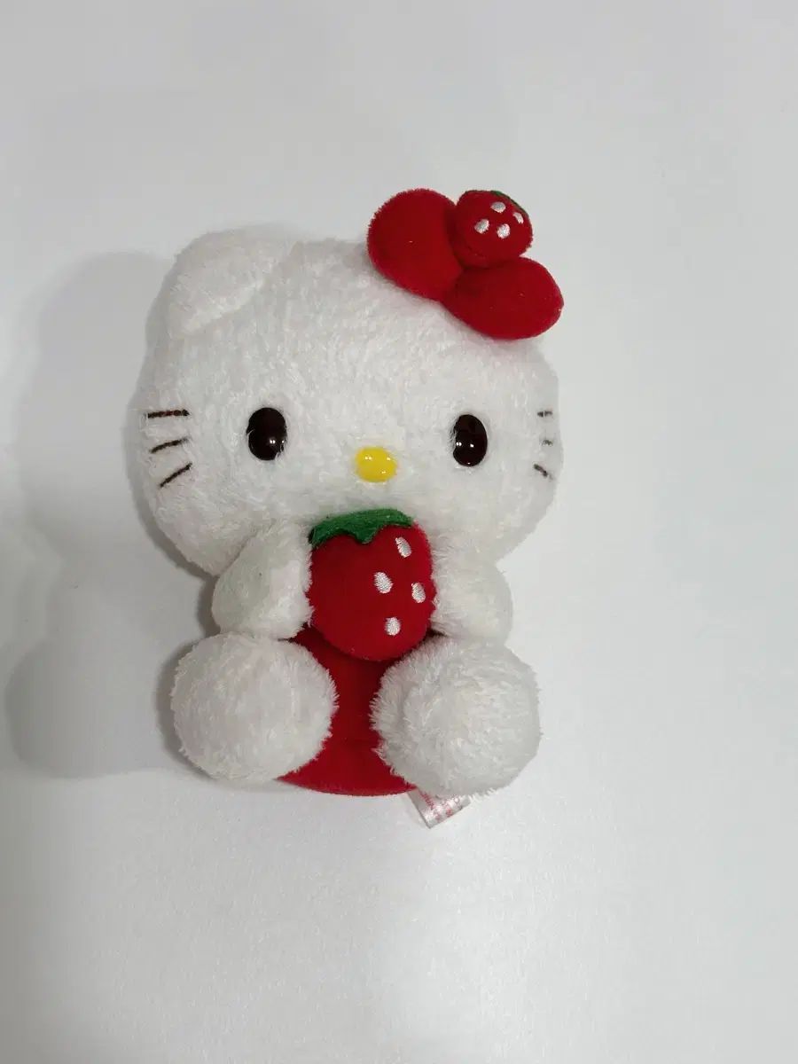 レトロ人形 サンリオ ハローキティ いちごぬいぐるみ