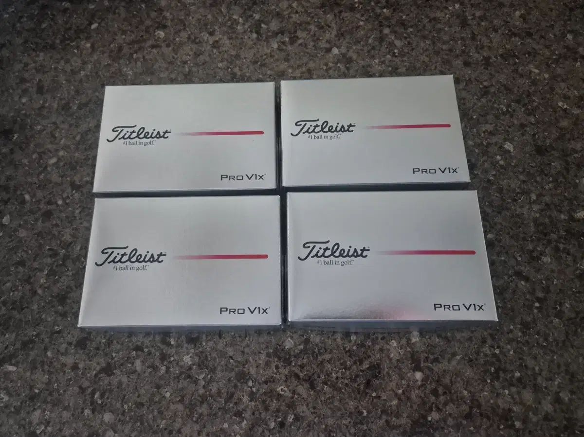 タイトリスト Pro V1x ゴルフボール 6球 4ボックス