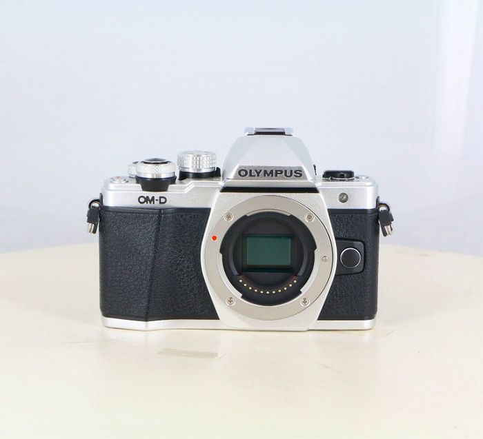 【中古】(オリンパス) OLYMPUS OM-D E-M10 MarkII ボディ シルバー