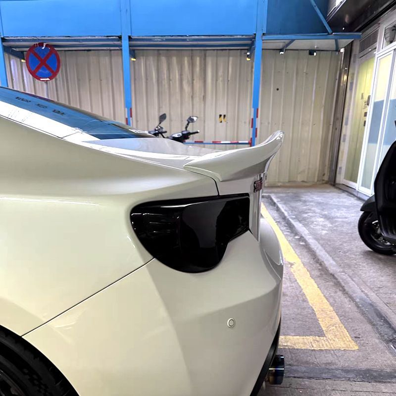【送料無料】トヨタ GT86 スバル BRZ TOYOTA GT86 Subaru BRZ 専用 リアスポイラー トップウィング LEGスタイル MORTOR SPORT ブラック/ホワイト/シルバー/カーボン調 4色選択可 エアロ効果スポーティドレスアップ
