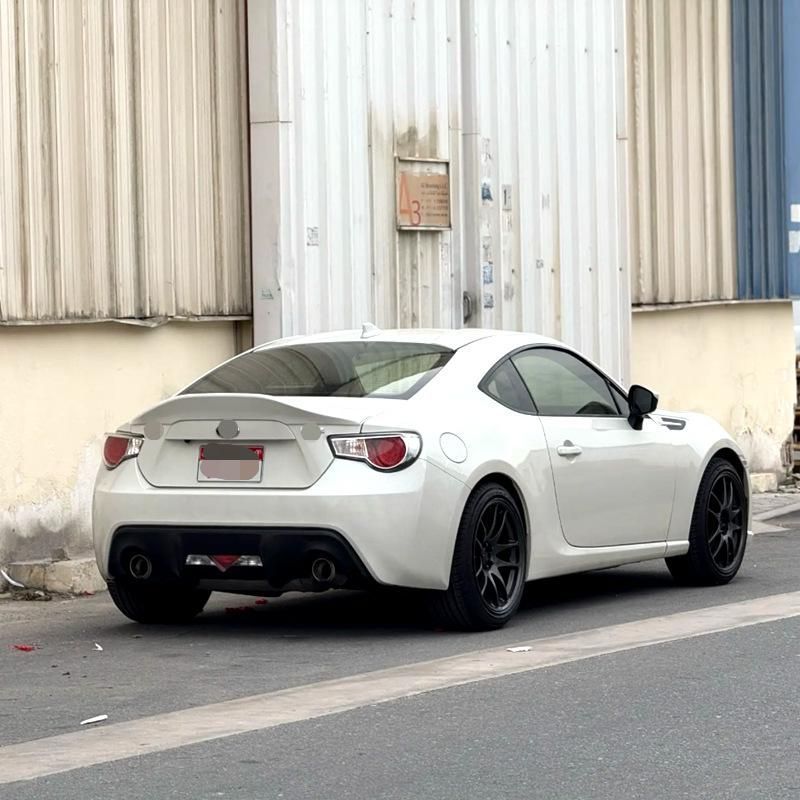 【送料無料】トヨタ GT86 スバル BRZ TOYOTA GT86 Subaru BRZ 専用 リアスポイラー トップウィング LEGスタイル MORTOR SPORT ブラック/ホワイト/シルバー/カーボン調 4色選択可 エアロ効果スポーティドレスアップ