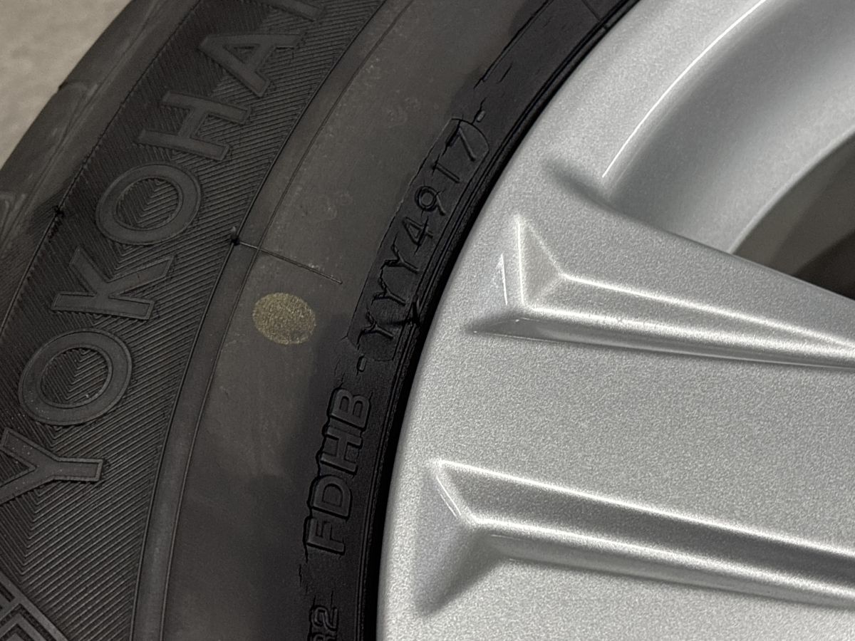 【美品】トヨタ 30 アルファード ヴェルファイア 純正 16in 6.5J +33 PCD114.3 ヨコハマ ブルーアース E51 215/65R16 ノーマル戻し 即納可