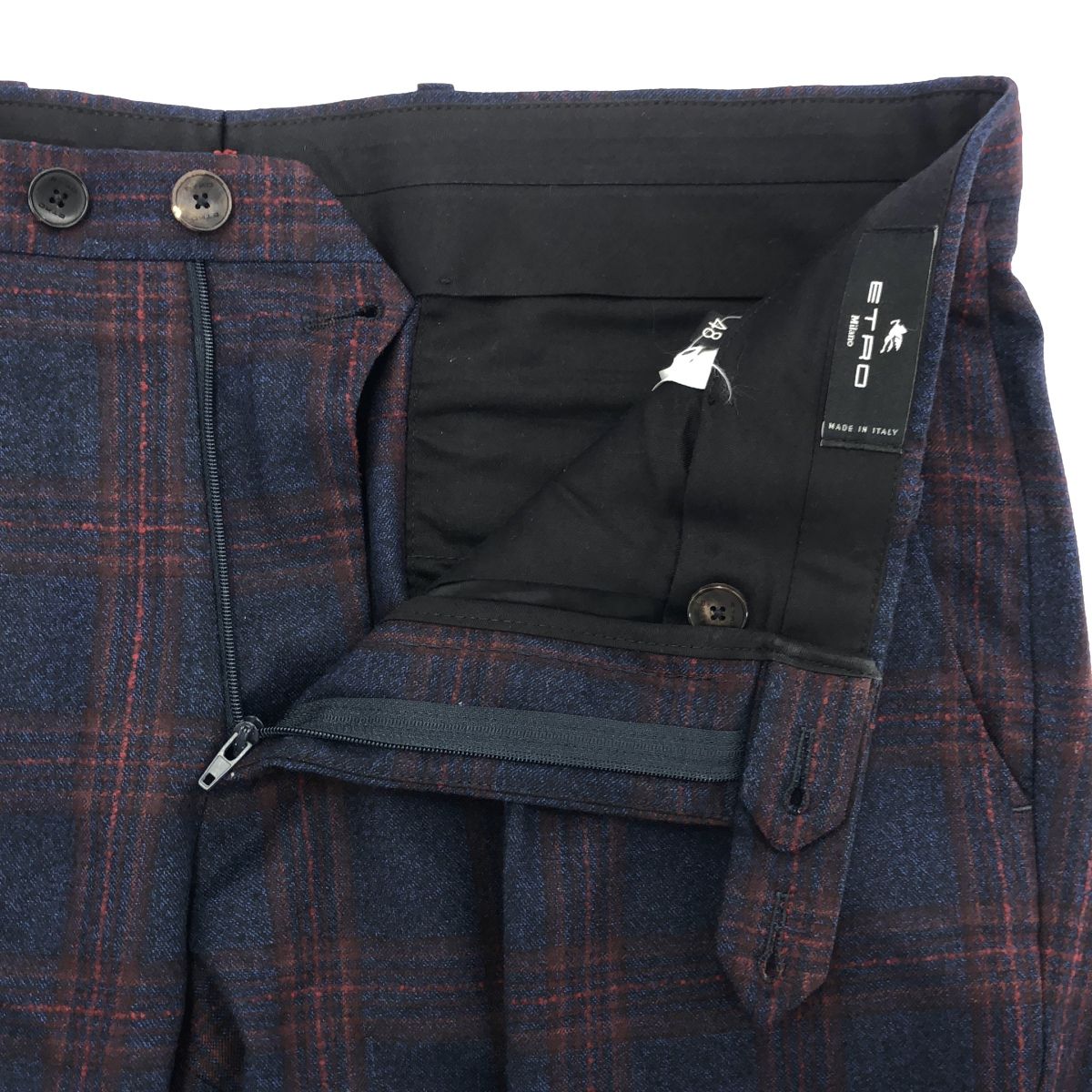 ETRO エトロ 22AW ウールチェック2Bテーラードジャケット&スラックスパンツ セットアップスーツ 222-1A201-0028 ネイビー×レッド 48 ETRO エトロ 22AW ウールチェック2Bテーラードジャケット&スラックスパンツ セットアップスーツ 222-1A201-0028 ネイビー×レッド 48