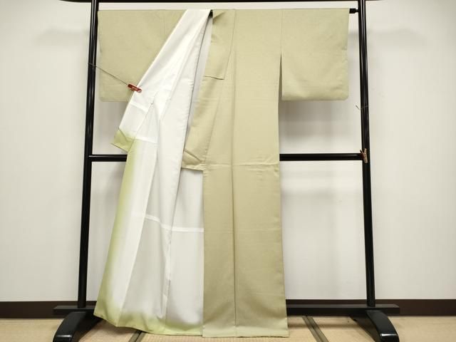 平和屋着物●色無地　唐草地紋　利休茶色　洗える着物　CABG3402tx