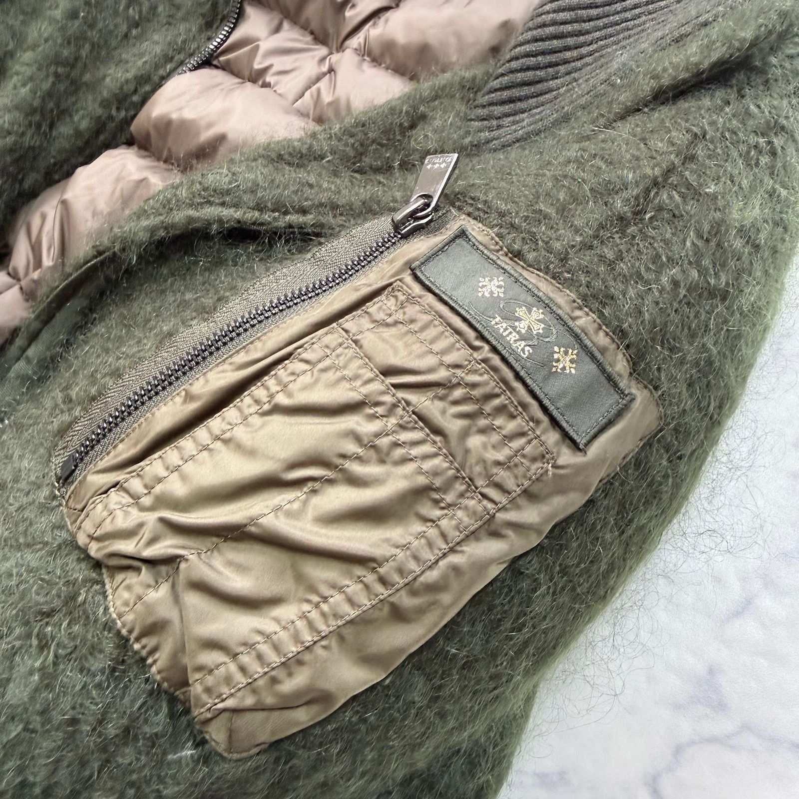 美品 TATRAS ふんわりモヘア生地ダウンコート 高級Rライン 3 グリーン 