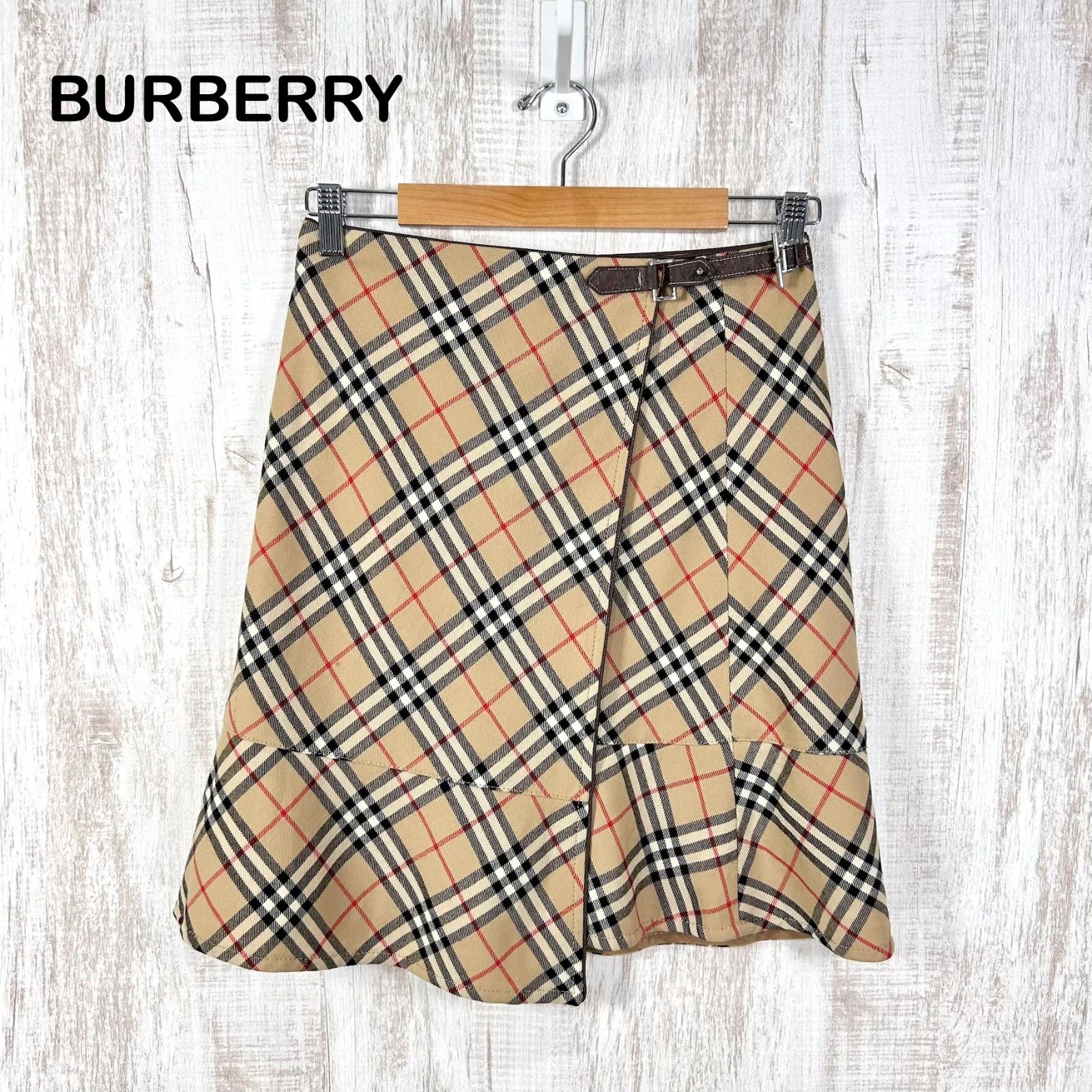 00s BURBERRY BLUE LABEL バーバリーブルーレーベル ノバチェック ウール ベルト付き フレアスカート ベージュ y2k