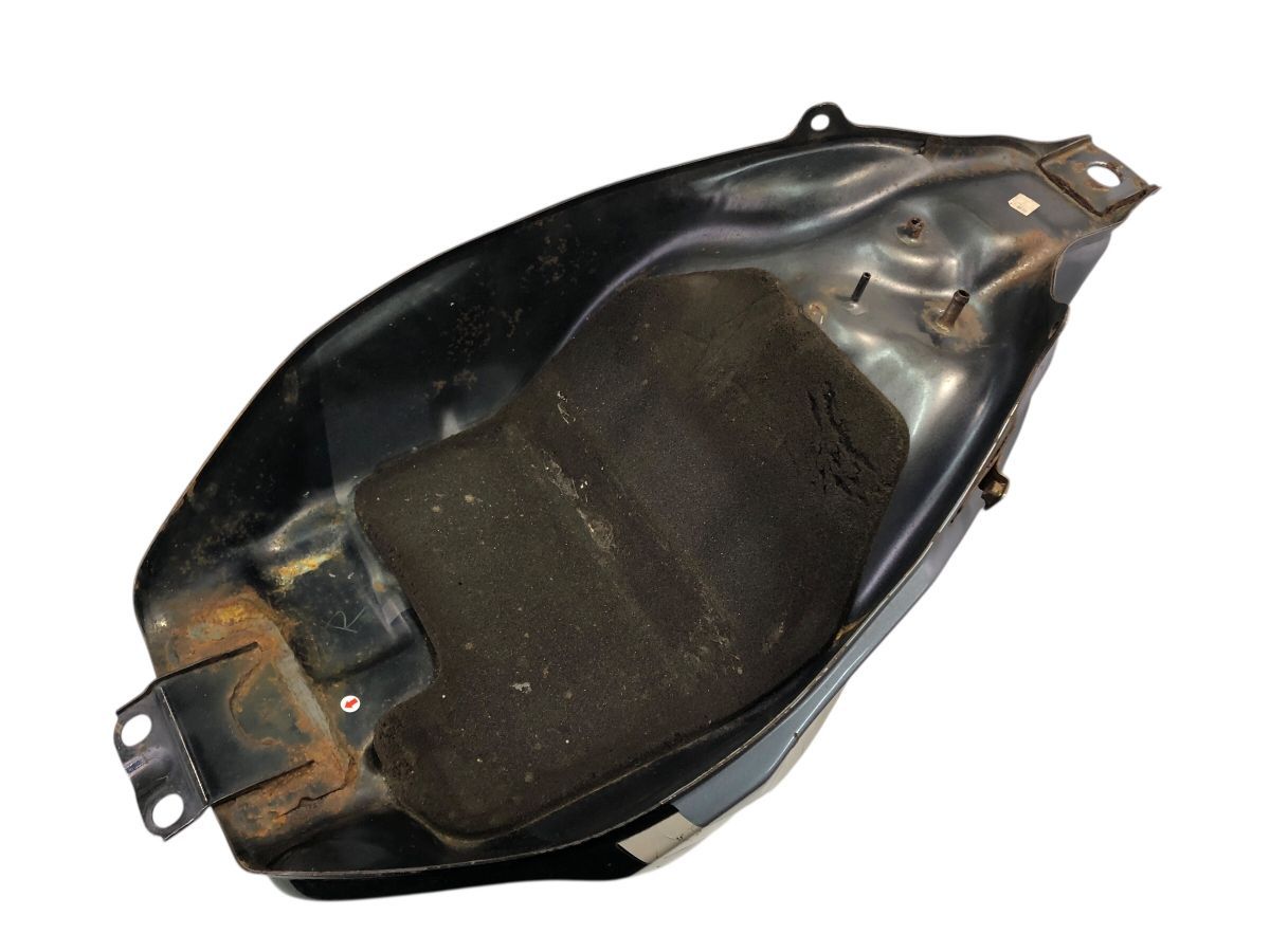 HONDA CBR250R MC19 フューエルタンク 燃料タンク 凹み漏れ無し 交換 補修にも(中古)TO-N3405(1) HONDA CBR250R MC19 フューエルタンク 燃料タンク 凹み漏れ無し 交換 補修にも(中古)TO-N3405(1)