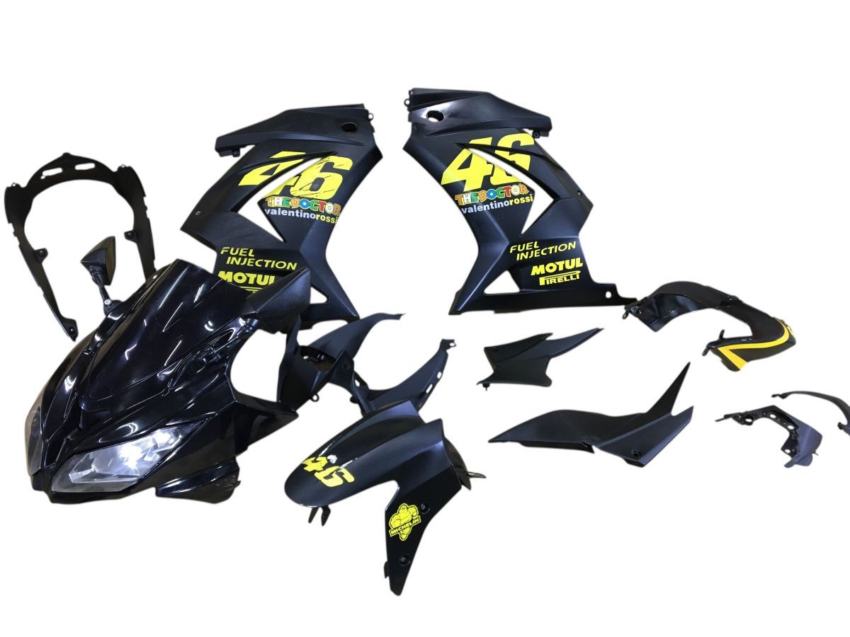 Ninja ニンジャ250R EX250K 才谷屋 アッパー サイドカウル ヘッドライト シートカウル メーターカウル 一式(中古)2906-Z4999