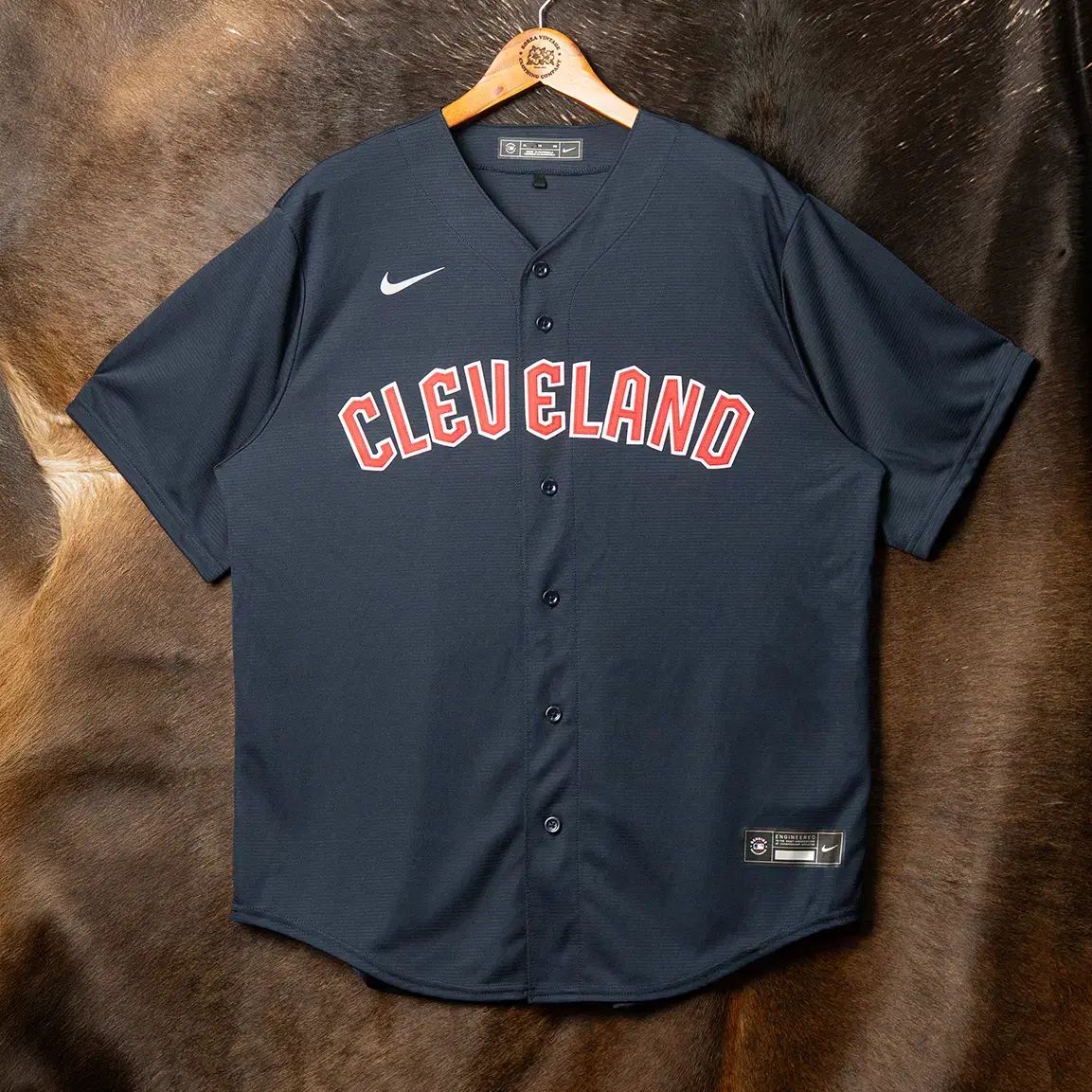 115 NIKE MLB クリーブランド・ガーディアンズ ベースボール ジャージ