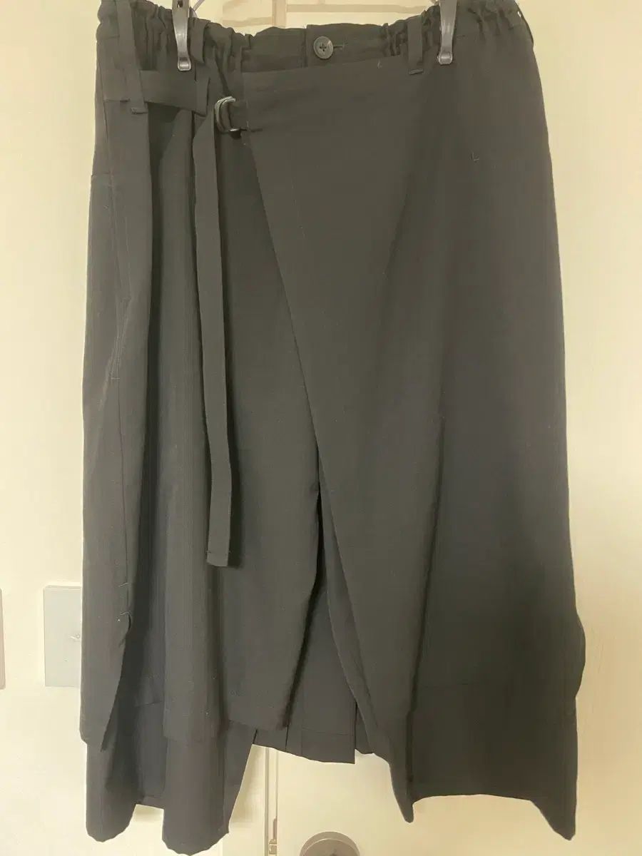 YOHJI YAMAMOTO ヨウジヤマモト メンズ ダブルレイヤー COVER カバー 7分パンツ ブラック