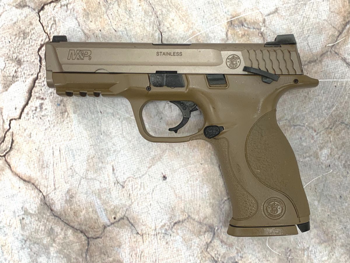 （中古商品）東京マルイ ガスブローバック M&P9 Vカスタム