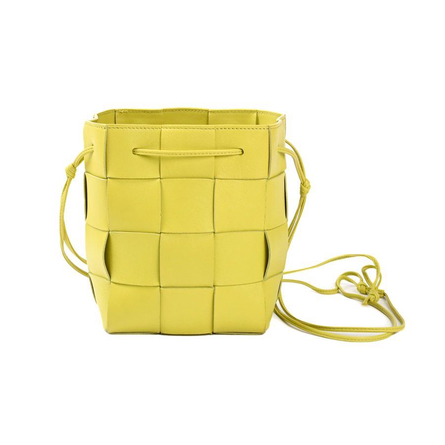 BOTTEGA VENETA ボッテガヴェネタ ショルダーバッグ スモールカセット 680218