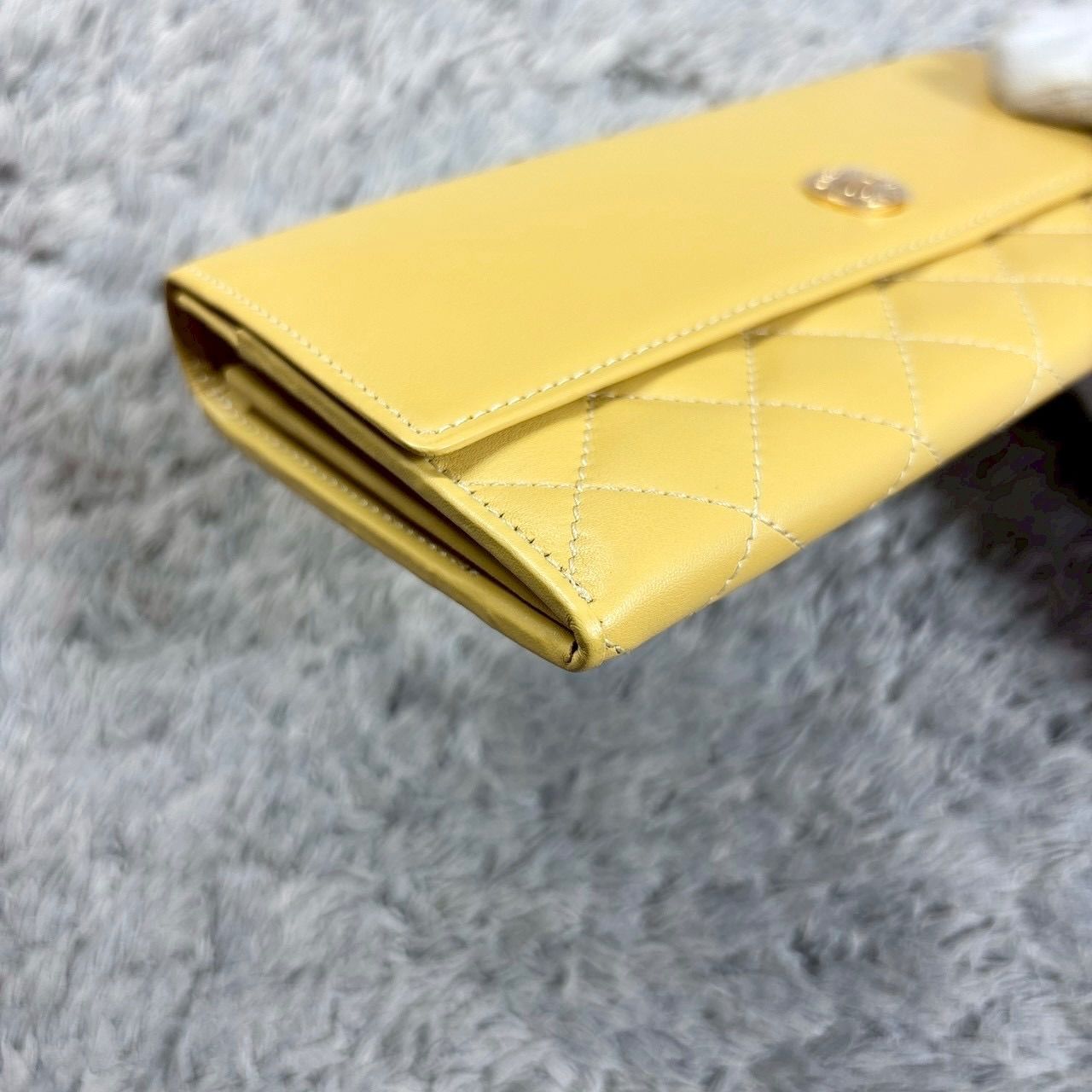 YURIE NITANI ユリエニタニ 長財布 キルティング レザー ファスナー 