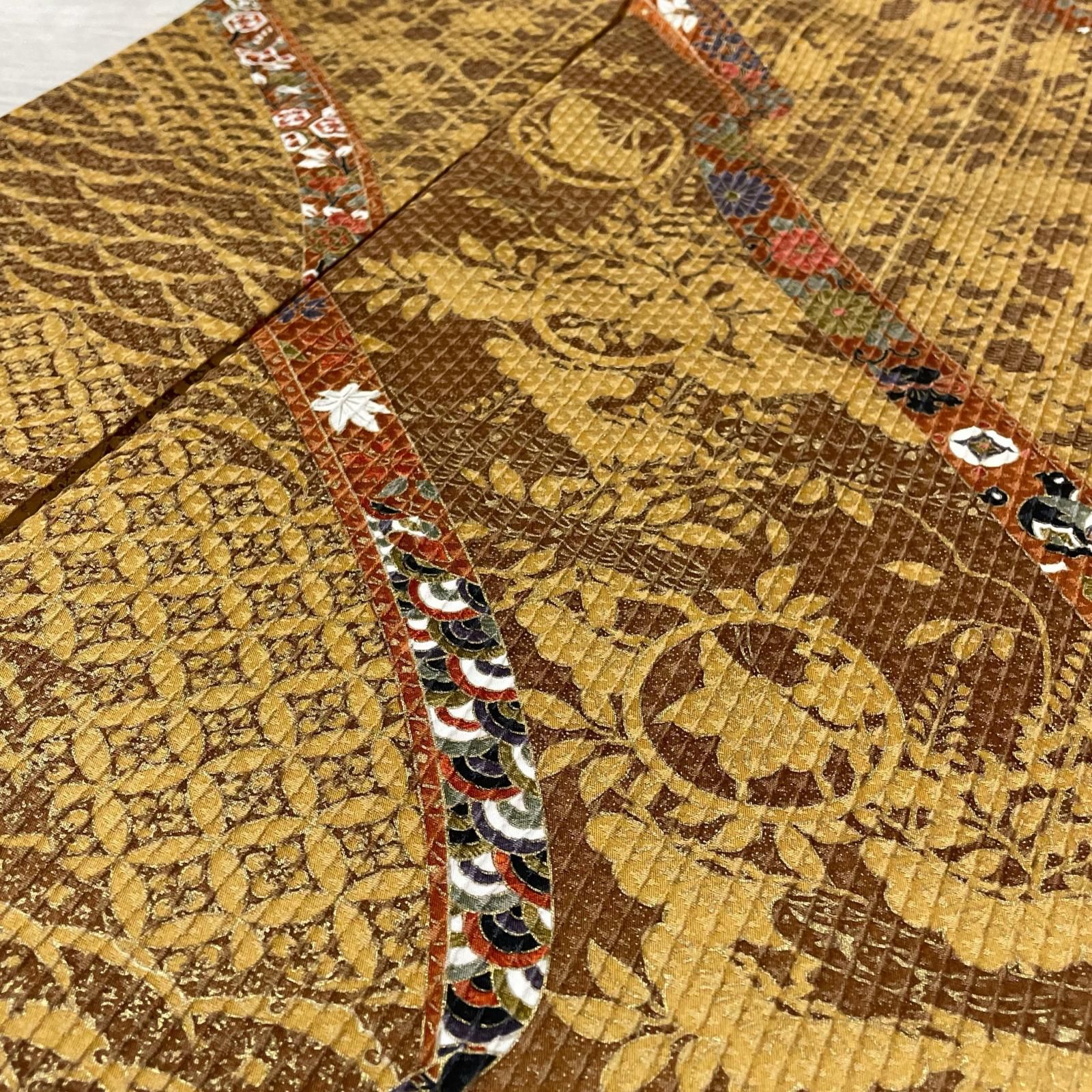 小紋 ふくれ織 菊唐草 青海波 宝尽くし 七宝柄に草花模様 着物 正絹 X-3465