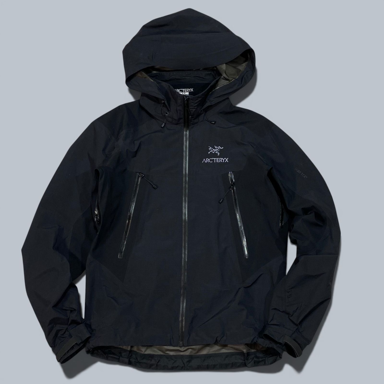 ARC'TERYX アークテリクス フード付き ナイロンジャケット S ブラック KT60-D9-KG