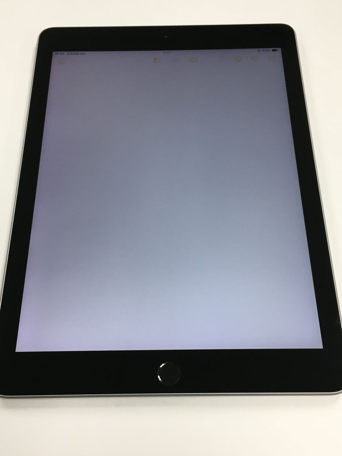 美品】iPad 第6世代 128GB WiFi スペースグレイ - メルカリ