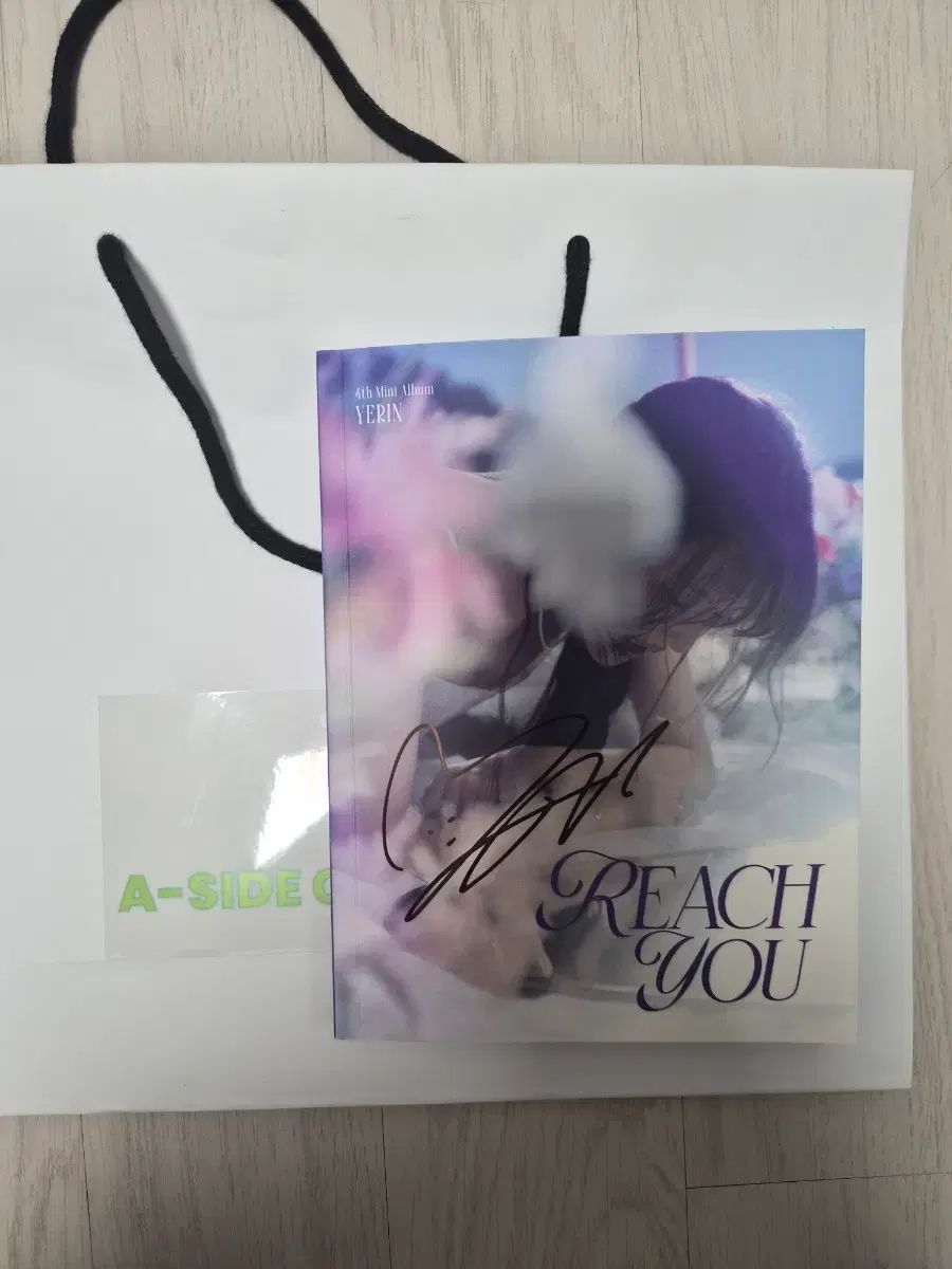 イェリン(YERIN) 4th ミニ アルバム MINI アルバム Reach You サイン入り アルバム GFRIEND（ジーフレンド）