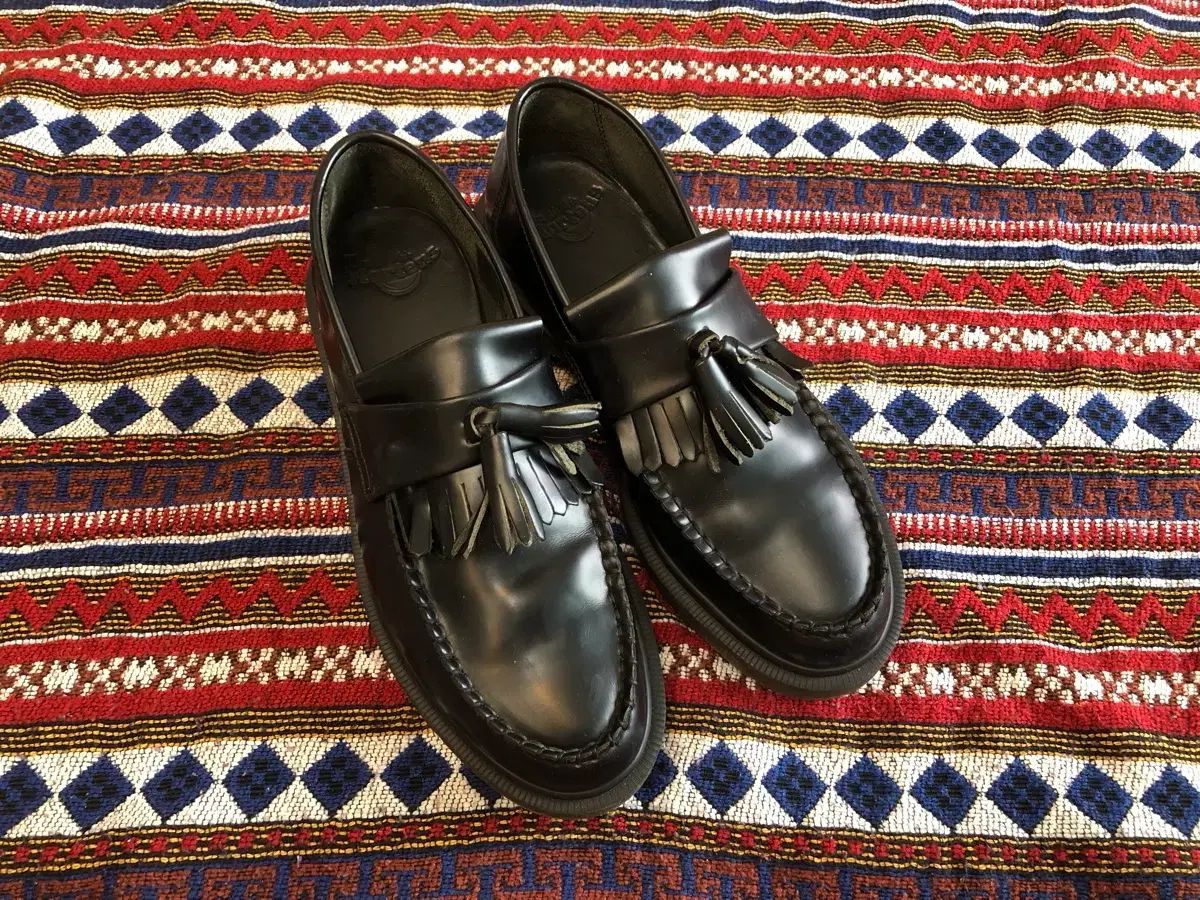 DR. MARTENS ドクターマーチン タッセル ローファー 260