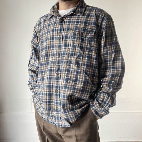 美品 patagonia ライトウェイト フィヨルド フランネル シャツ XL チェック柄 ネルシャツ 長袖シャツ パタゴニア D154-14-0003ZV