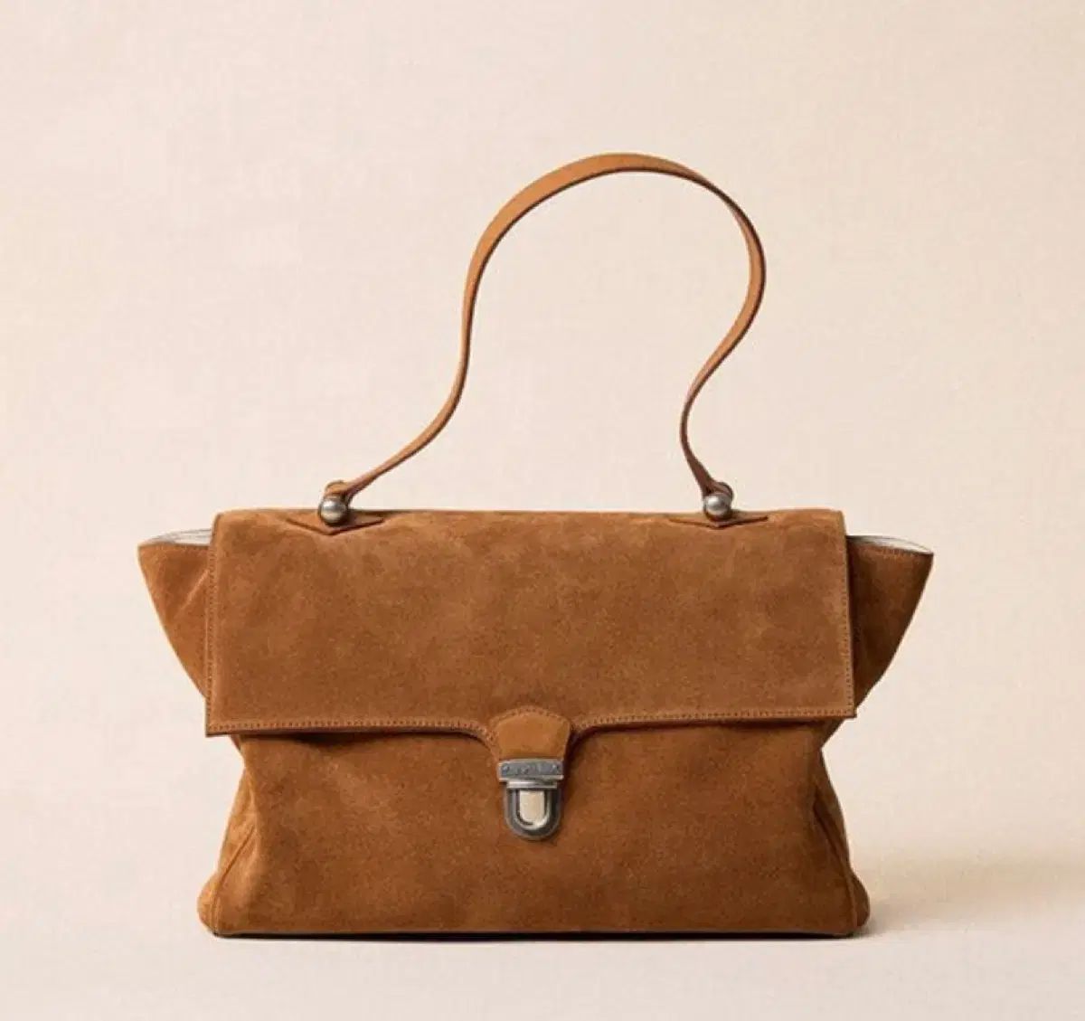 アテ ブリーフバッグ OAK SUEDE スウェード バッグ
