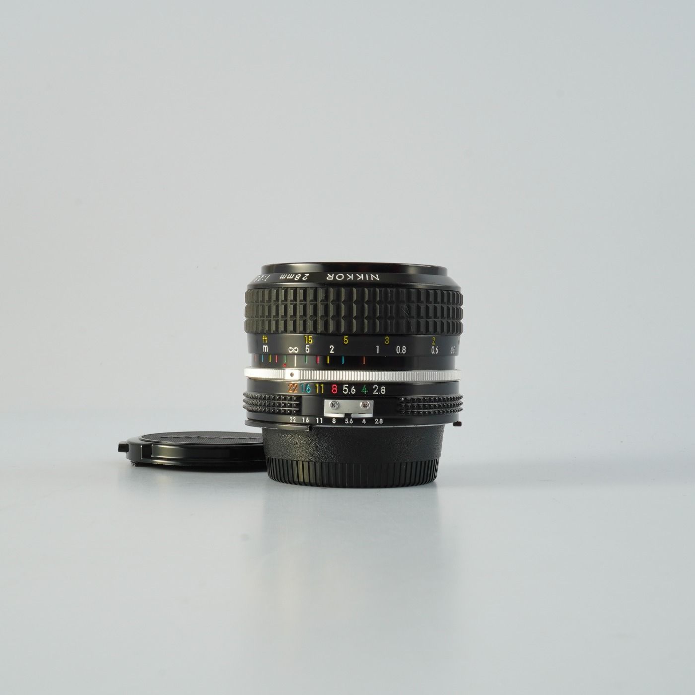 Nikon ニコン Ai Nikkor 28mm F/2.8 単焦点レンズ