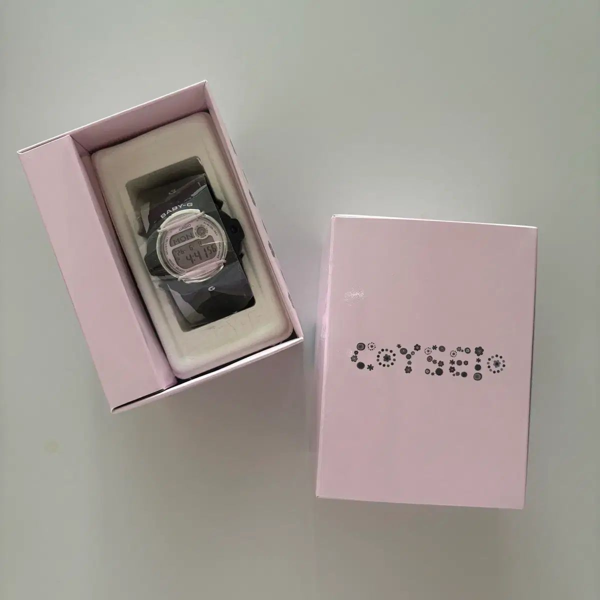 ISSEY MIYAKE × G-SHOCK
