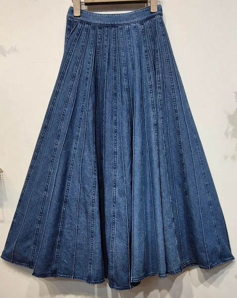 LANVIN COLLECTION デニム プリーツ スカート 61-90 9,081円