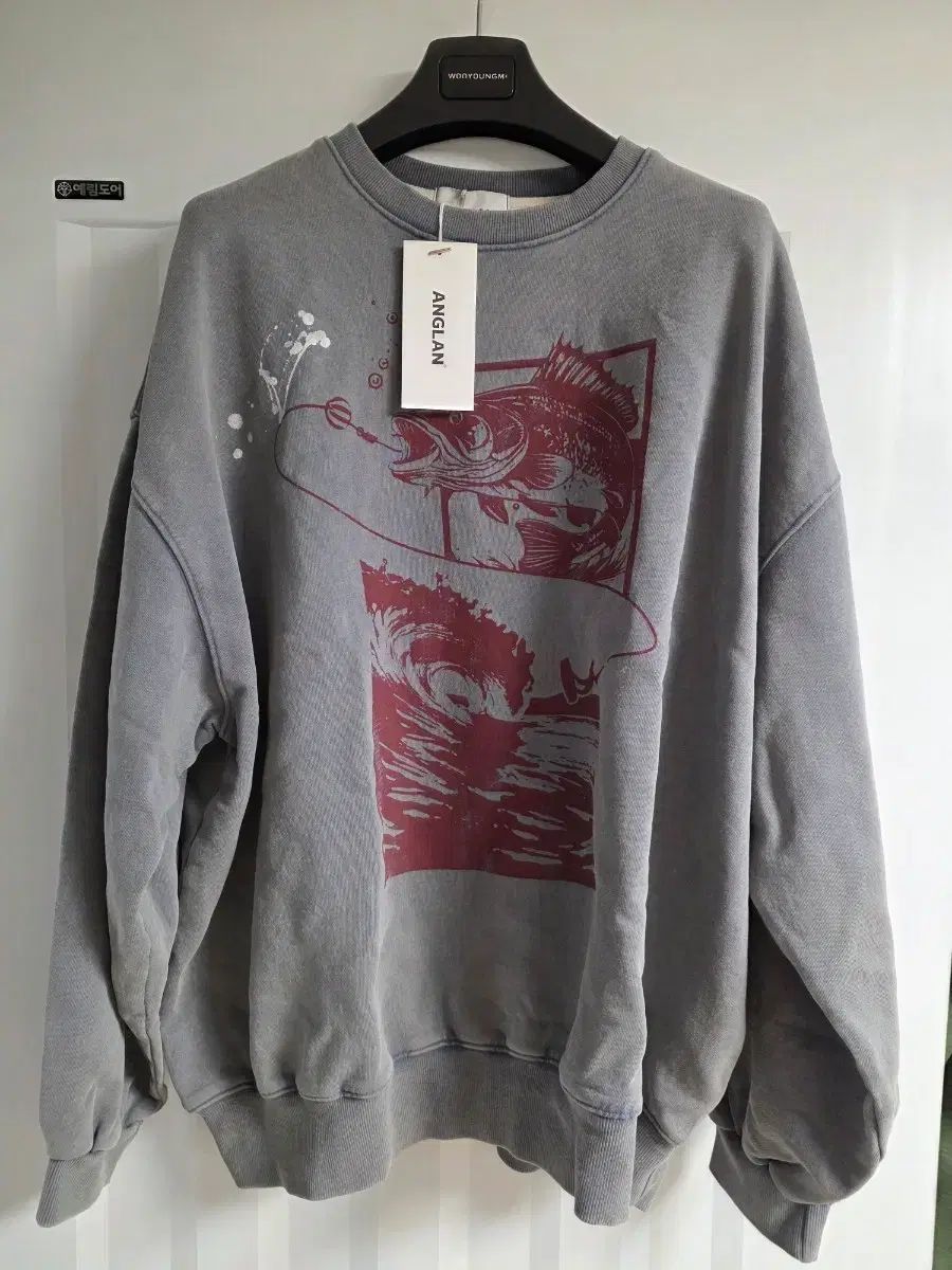 ANGLAN(アングラン) グラフィック スウェットシャツ 出品
