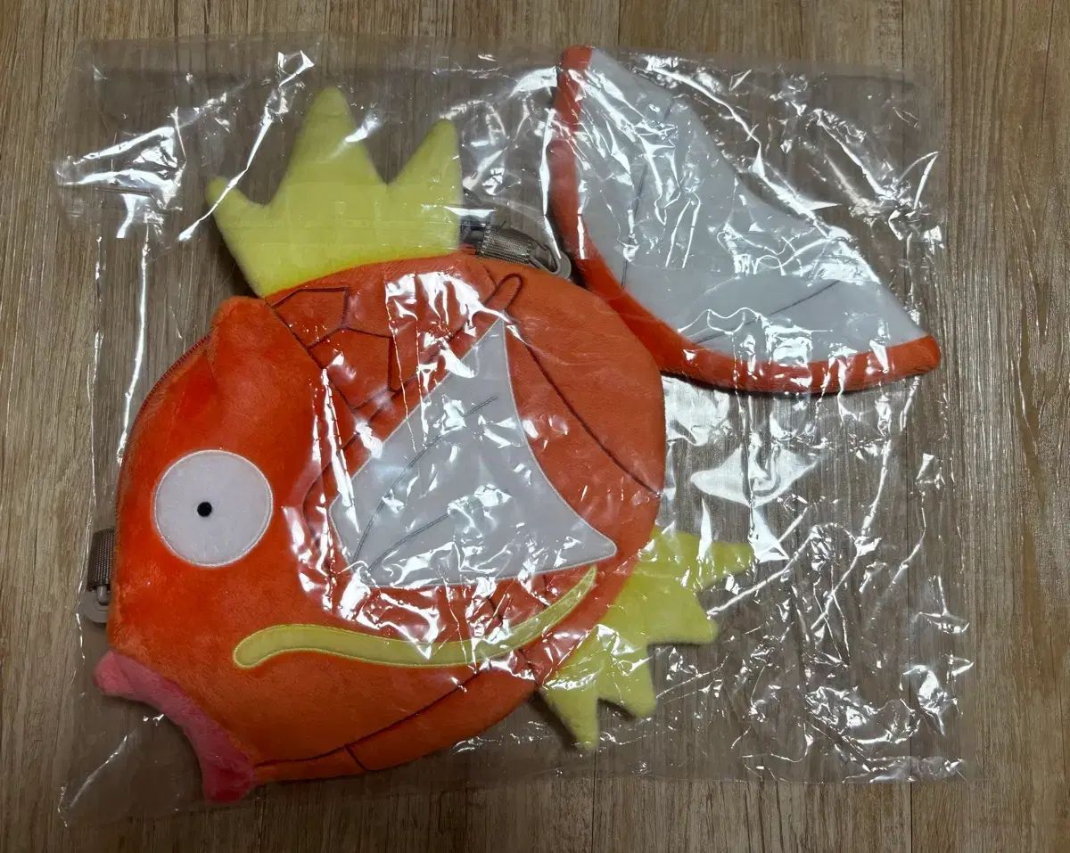 ポケモンセンター コイキング（オス）バッグ