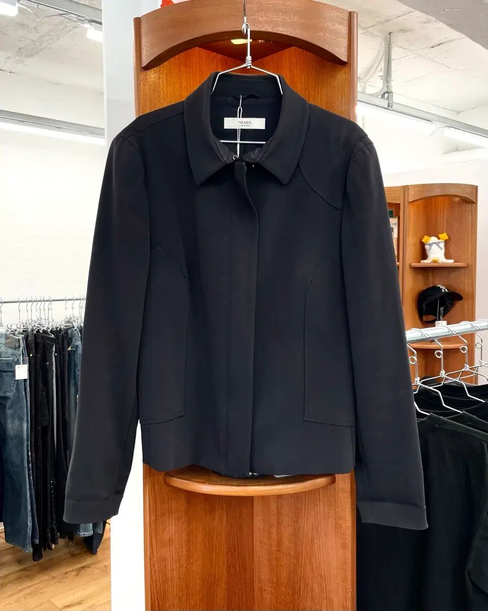 44 PRADA プラダ ジャケット 23,647円
