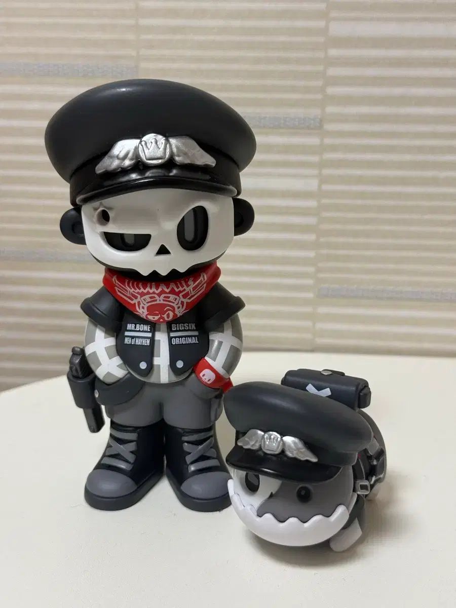ミスターボン ワイルド メイソン アートトイ フィギュア mr bone mason