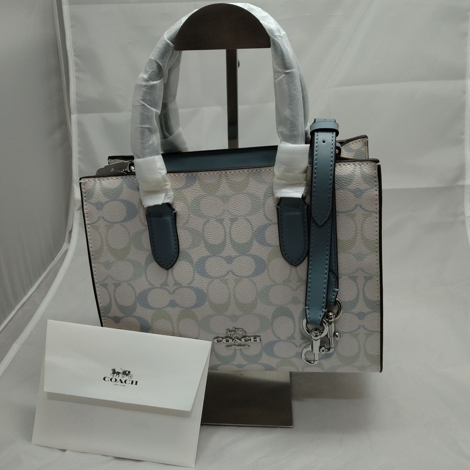 新品未使用】COACH コーチ ハンドバッグ ホワイト - メルカリ