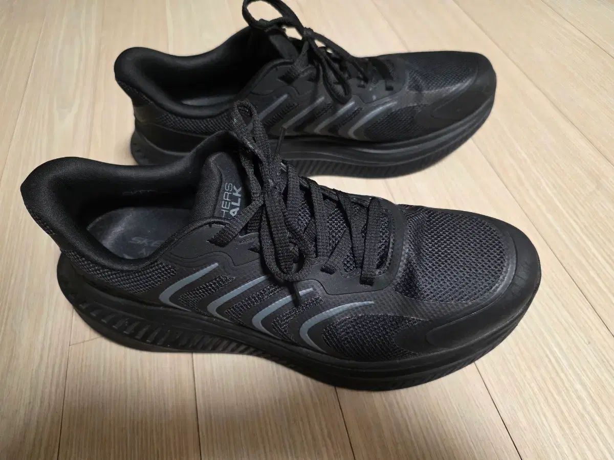 メンズ SKECHERS スケッチャーズ メンズ GOwalk Max クッショニング Arch Fit ウォーキングシューズ ランニングシューズ 275