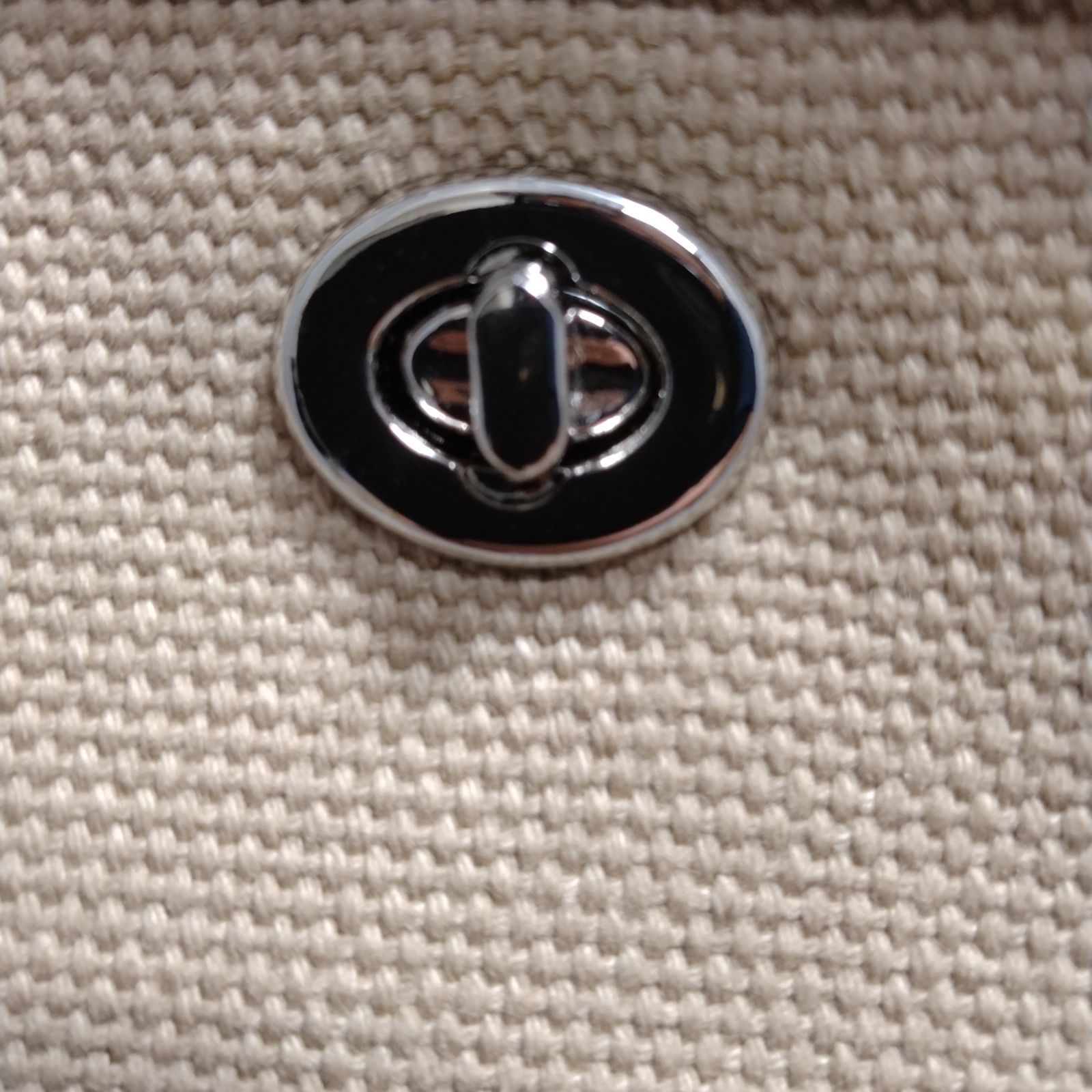 新品未使用】COACH カーゴ トートバッグ2WAYショルダ ベージュ - メルカリ