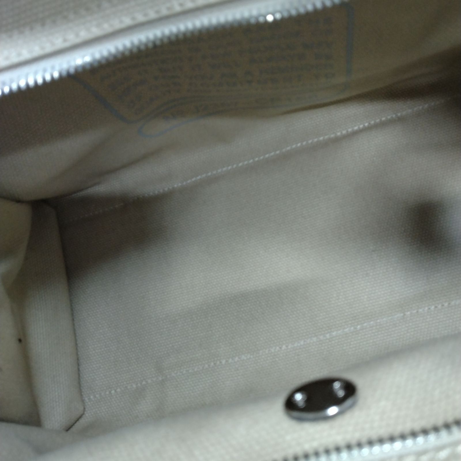 新品未使用】COACH カーゴ トートバッグ2WAYショルダ ベージュ - メルカリ