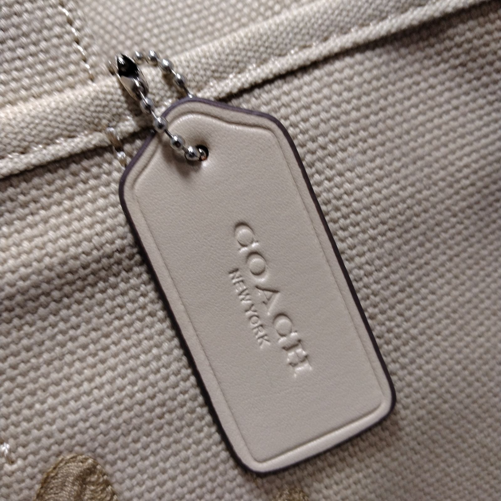 新品未使用】COACH カーゴ トートバッグ2WAYショルダ ベージュ - メルカリ