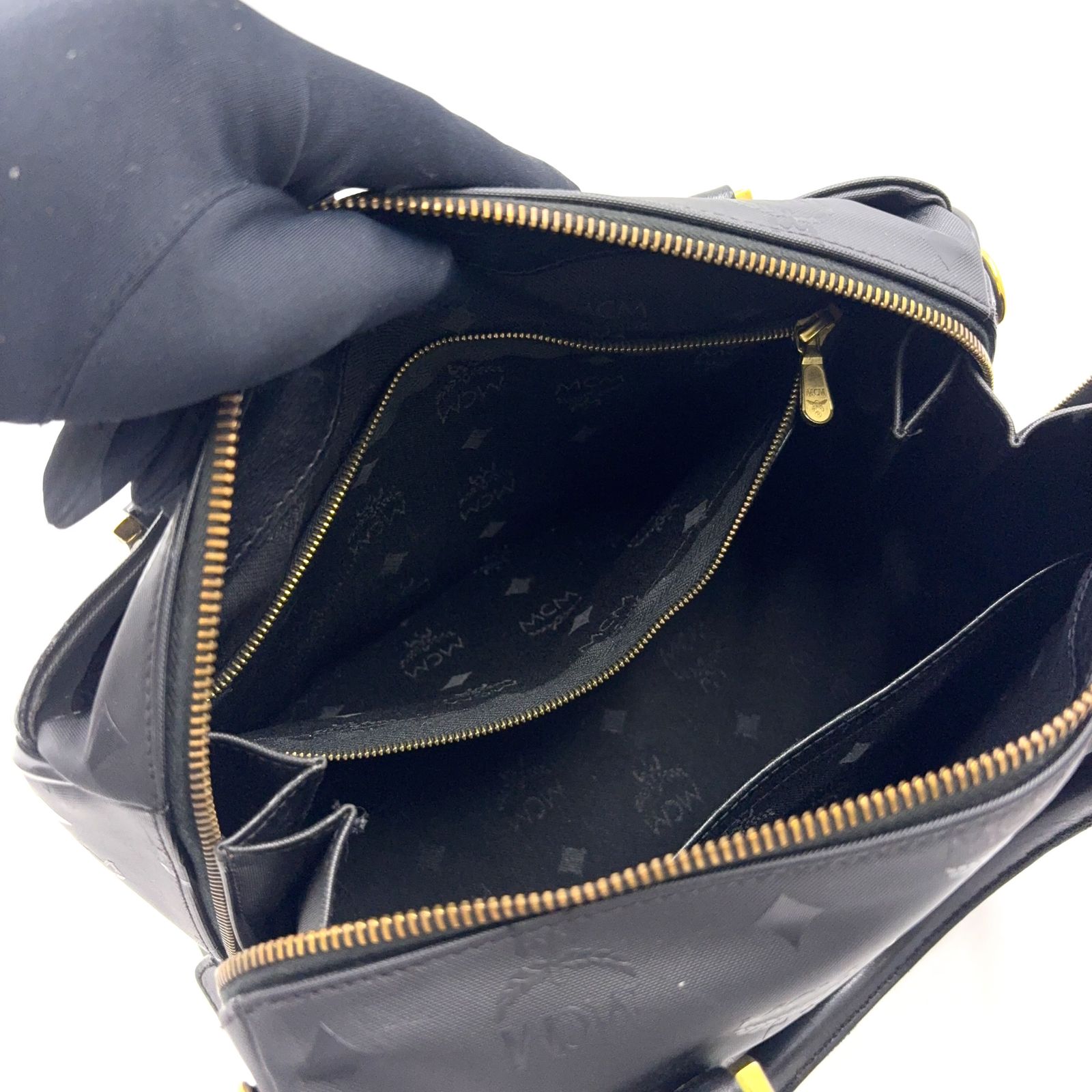 MCM ヴィセトス ショルダーストラップ付属なし レザー、PVC ブラック