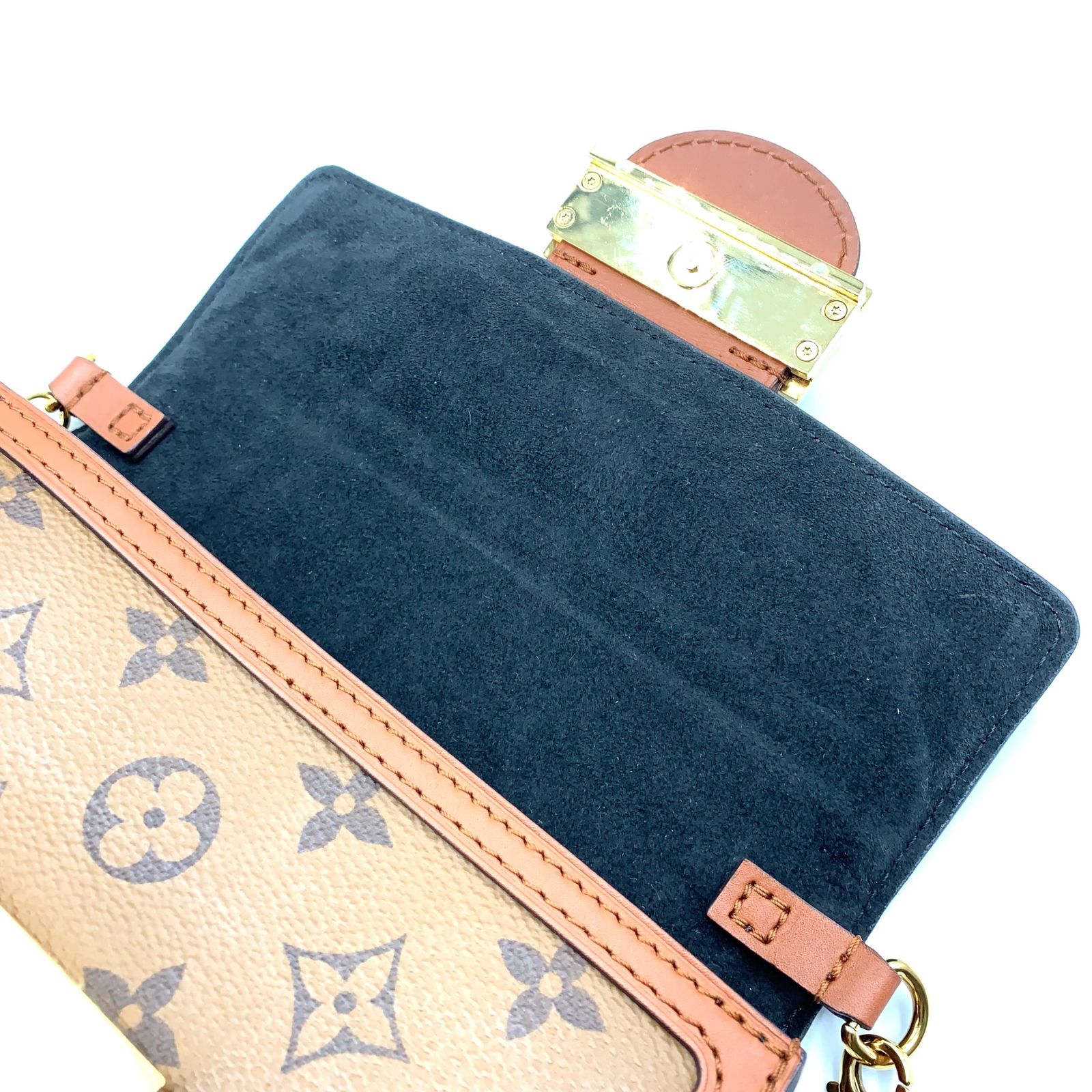 新着】LOUIS VUITTON ポルトフォイユ ドーフィーヌ モノグラムリバース