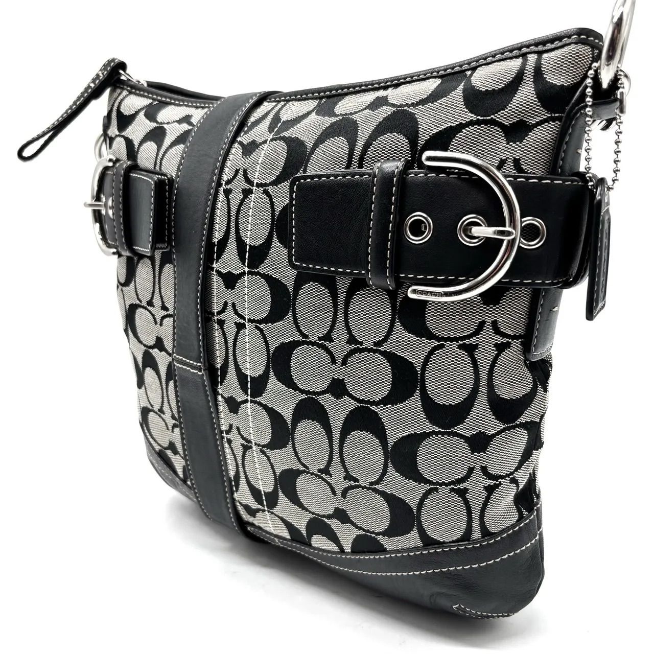 【良品】coach y2k signature canvas shoulderbag pochette belt silverparts gray×black unisex コーチ ショルダーバッグ