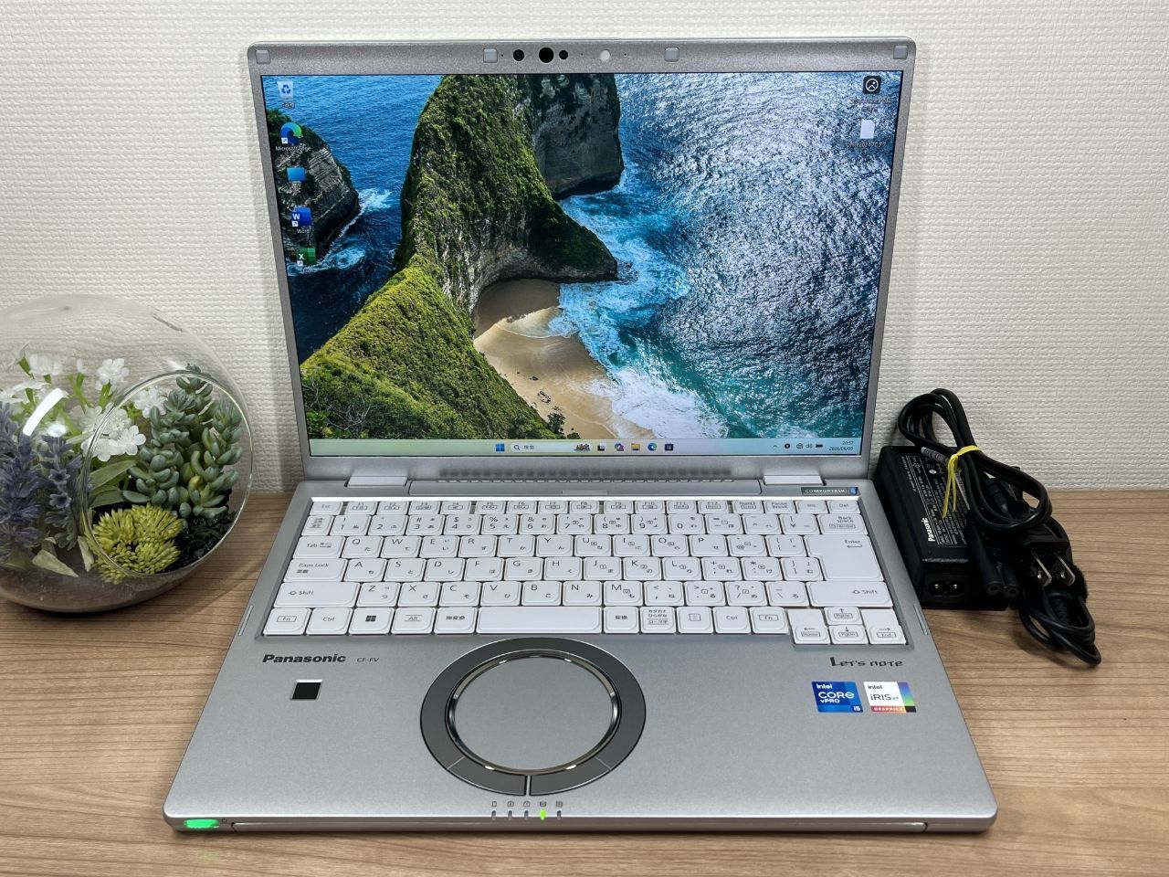 極美品〉05178 Panasonic CF-FV1 16GB/512GB 第11世代 14型大画面 office2024 ノートパソコン