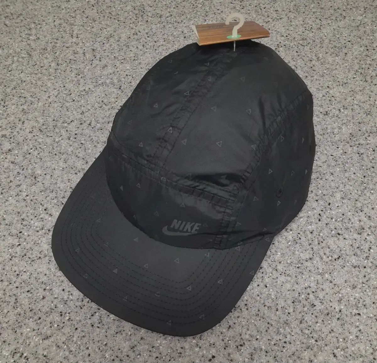 (新品) NIKE ランニング ナイロン キャンプキャップ (ブラック)